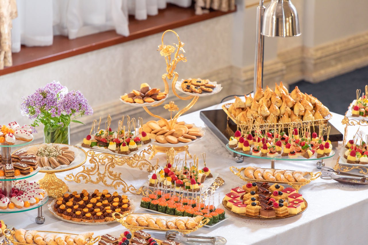 Фуршеты и кофе-брейки