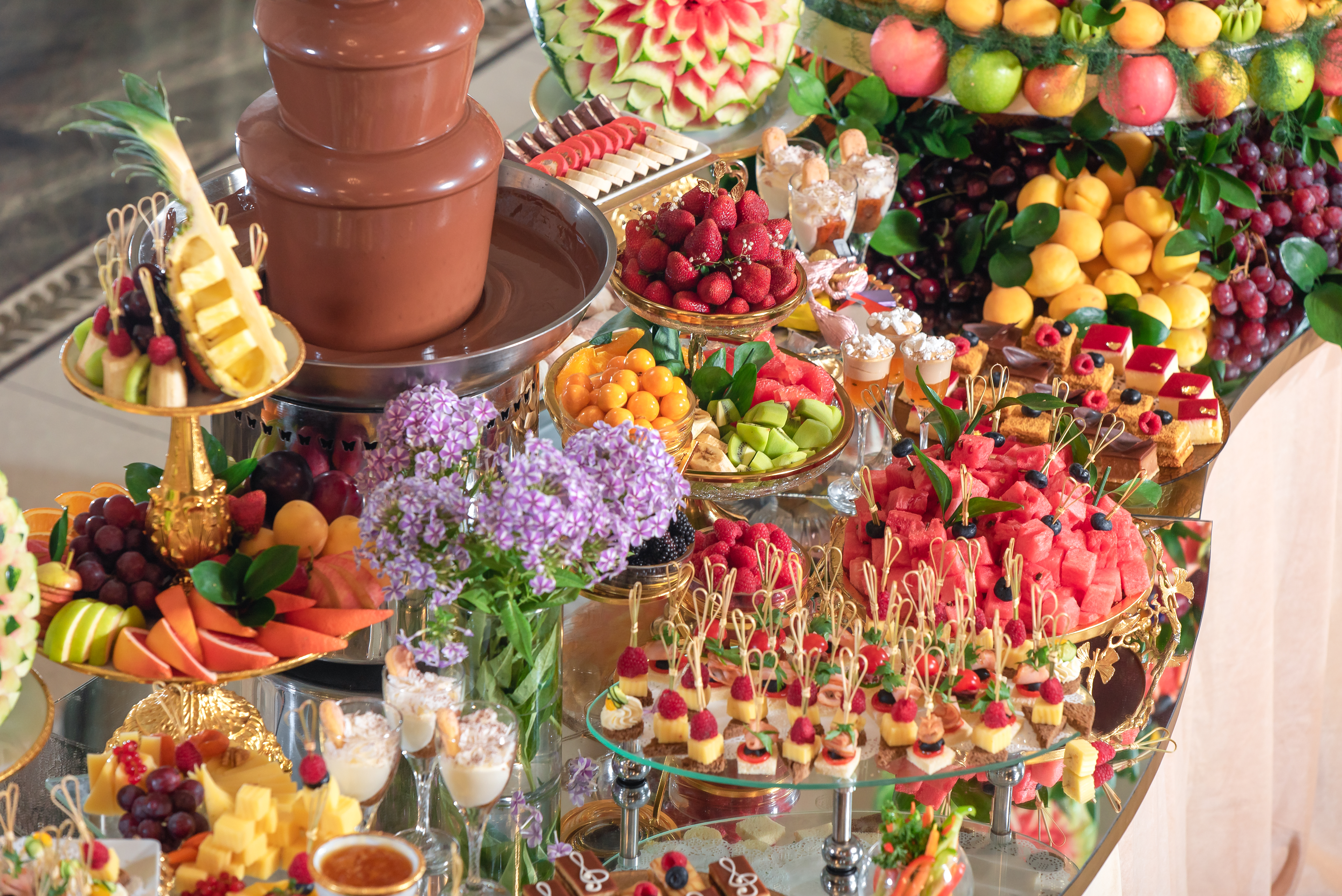 Фуршеты и кофе-брейки